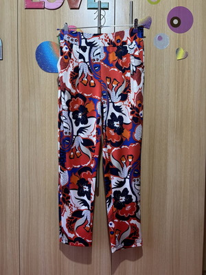 Simple colorful leggings pants like new, size M-L