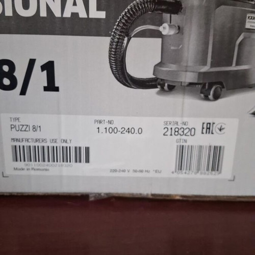 Karcher Puzzi 8/1 professional cleaning machine