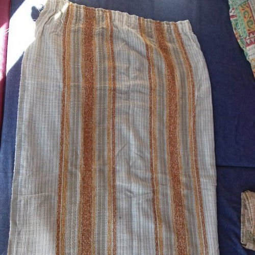 Linen curtain ready sewn like new 1.30x1.55