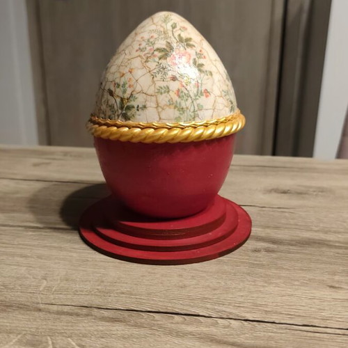 Easter decorative ceramic egg with decoupage-craquelé new