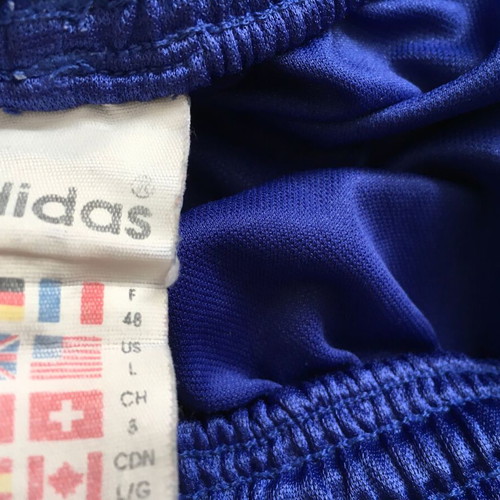 Adidas Bayern Munich 1990s Vintage Football Shorts used, shiny retro size 48