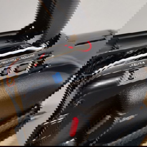 Κάμερα Panasonic Rx10eg μεταχειρισμένη, μη λειτουργική με φορτιστή