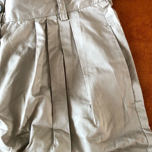 Branded women's pants like new, size 42