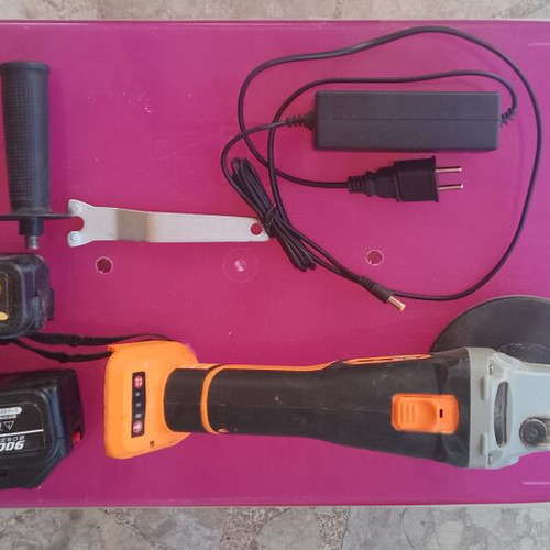 Cordless Brushless Angle Grinder 68V with 100mm Disc used