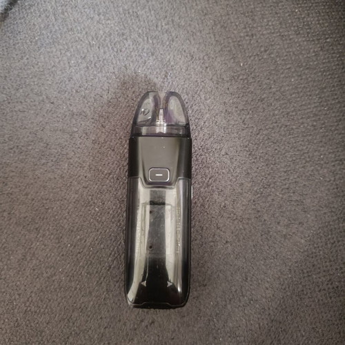 Vaporesso Luxe XR Max 2 used with screen liquid damage, no pod