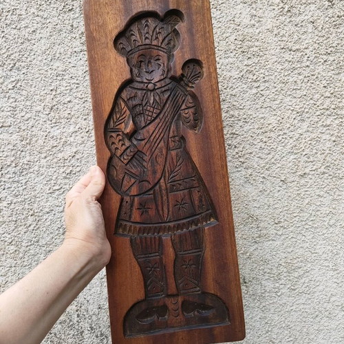 Antique Dutch Wooden Carved Cookie Mold used