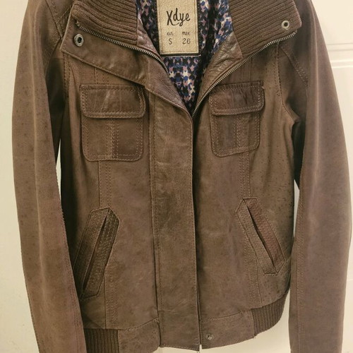 Pull & Bear women's leather jacket brown size S like new