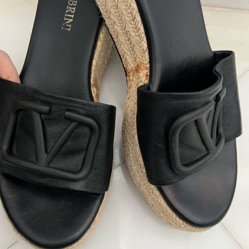 Labrini leather espadrille slippers size 37 like new, black