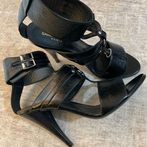 Saint Laurent T-Strap Leather Sandals Women’s Size 40 New Black