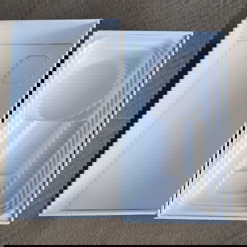 Πρωτότυπη συσκευασία του iPhone 11 64GB