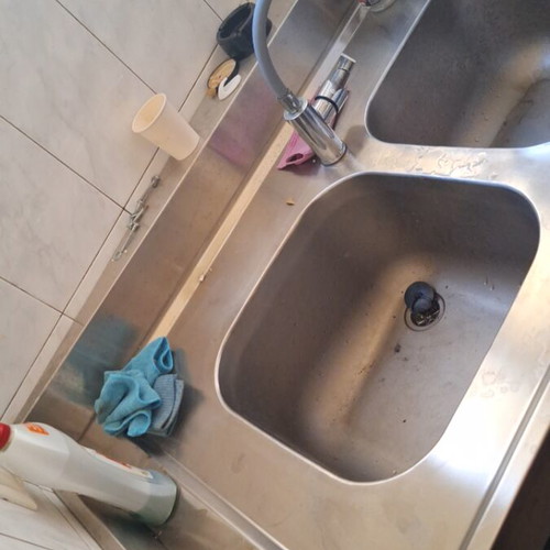 Inox sink with sliding doors like new