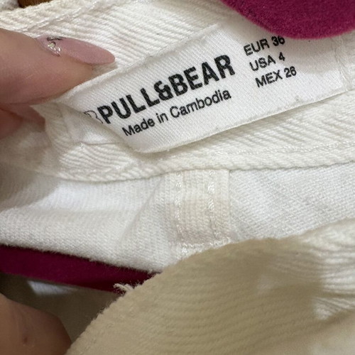Pull & Bear women's jeans like new, size S, white