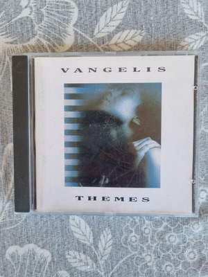 Vangelis Themes CD like new, electronic music