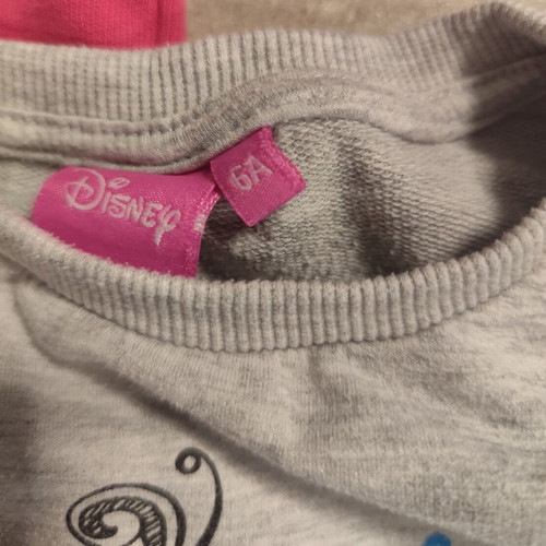 Sweatshirts pack of 3 used for 4-5 years, Benetton, H&M, Disney