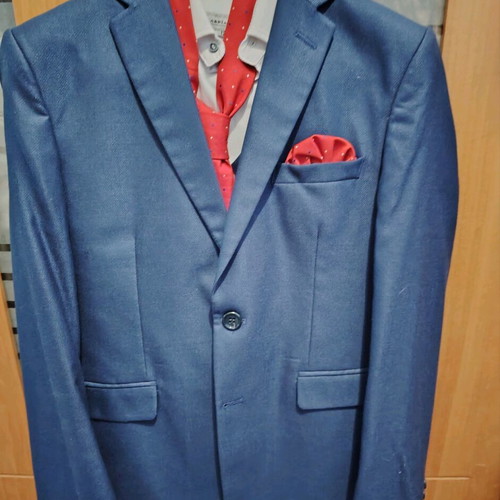 Boys' suit 12 years like new, blue, with jacket, shirt, pants, tie and vest