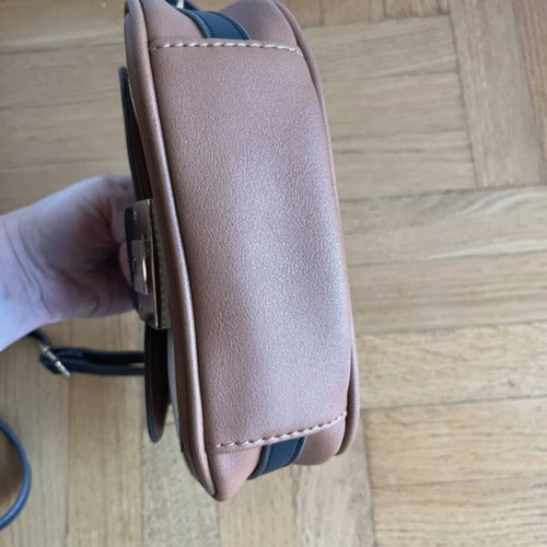 Accessorize crossbody bag used, black and beige