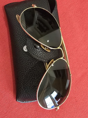 Ray-Ban USA Vintage 1980s B&L Aviator sunglasses, gold