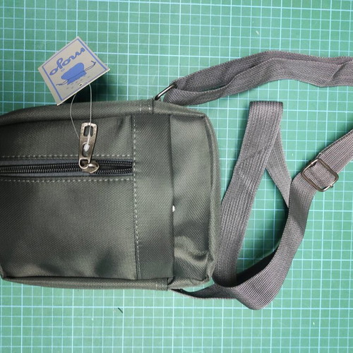 Men's shoulder bag new with 3 zippers gray