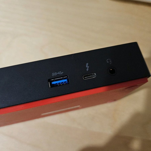 Lenovo ThinkPad Thunderbolt 3 Dock Gen 2 like new (Model No. DK1841)