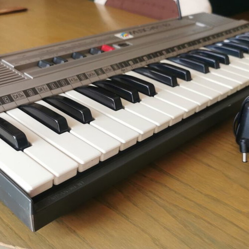 Bontempi MusicPartner MS40 electronic keyboard used
