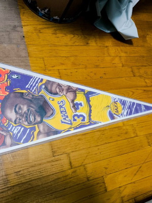 Los Angeles Lakers NBA pennant XXL Shaq like new