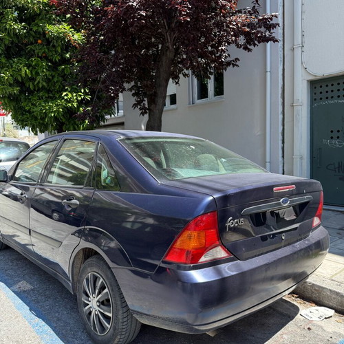 Ford Focus 5-door 2001 used, 1.4 petrol, 292,000 km