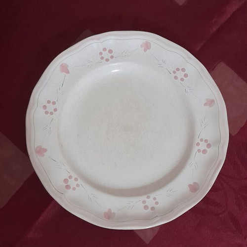 Longchamp vintage ceramic plate, diameter 26 cm, France