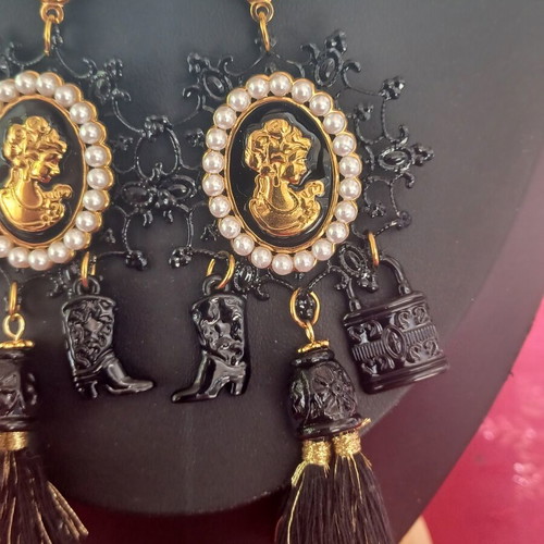 Cameo Baroque Earrings like new with pearls and black tassels