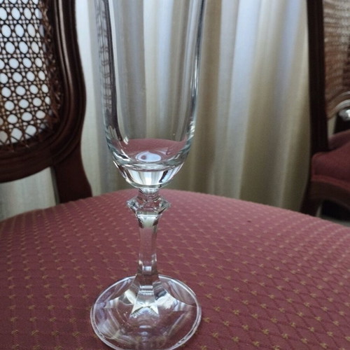 Champagne glasses used, set of 8 vintage in excellent condition