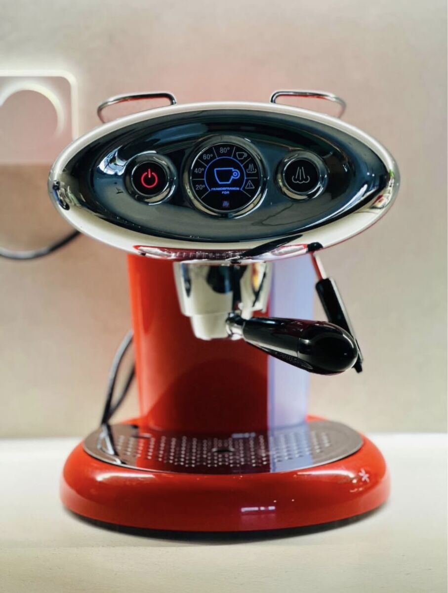 Illy Espresso Coffee Maker X7.1 Red like… - € 80,00 - Vendora.cy