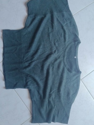Green blouse, one size