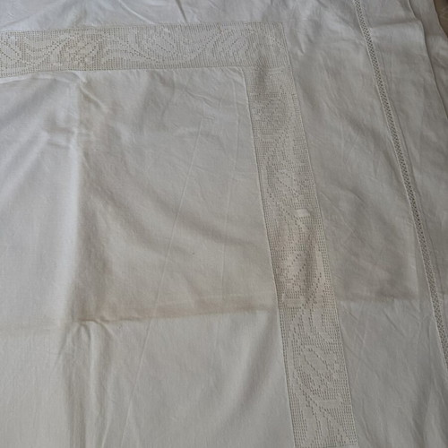 Vintage handmade double bed sheet with crochet