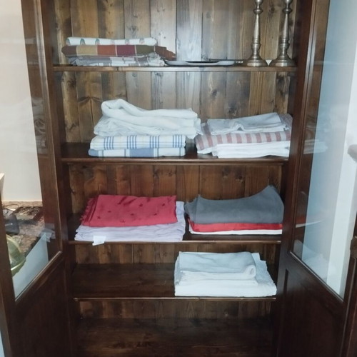Living room cabinet with glass like new