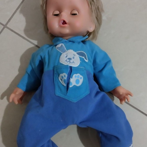 Cicciobello baby doll used with front tear