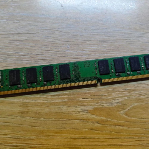 Kingston DDR3 RAM 2GB 1333MHz like new