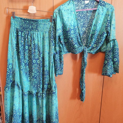 Zara colorful silk skirt and versatile top set