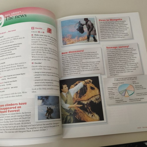 Cambridge English Worldwide 4 Student's Book like new