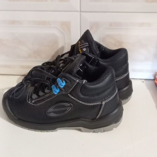 SIR Work Boots Size 40 New Black