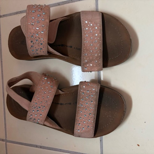 Graceland sandals size 33 beige with rhinestones used, comfortable fit