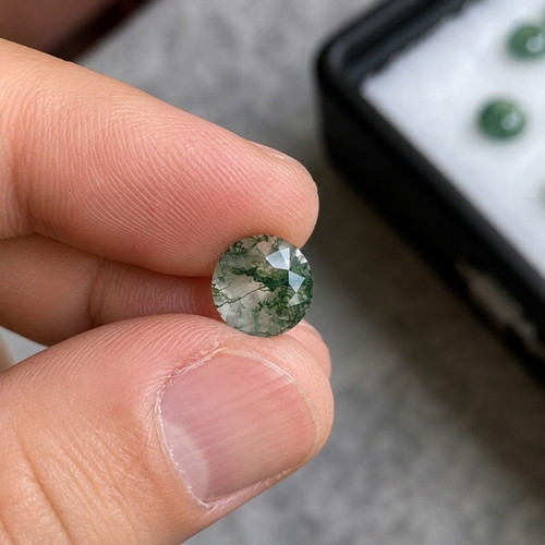 Moss Agate 8mm round faceted gemstone 1.38ct new for jewelry