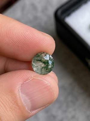 Moss Agate 8mm round faceted gemstone 1.38ct new for jewelry