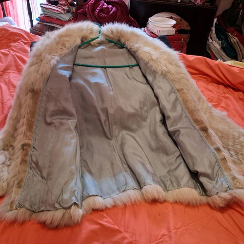 Real fox fur like new, white beige, size Large