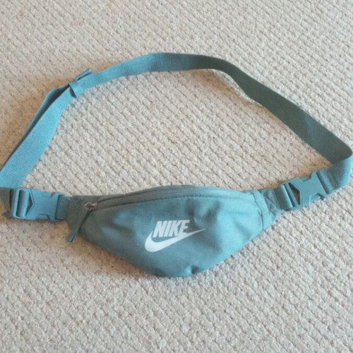 Nike waist bag new, turquoise and metallic grey