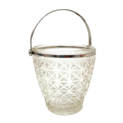 Vintage glass ice bucket like new with metal handle