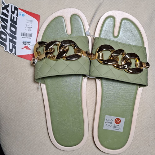 Jomix Shoes women's flip flop sandals new, size 37, green