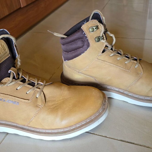 Jack & Jones winter shoes used, men's size 41, beige white