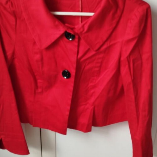 Crop capartinaki used, cotton, red