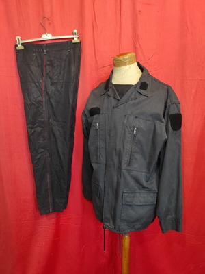 ΠΥΡΟΣΒΕΣΤΙΚΗ ΣΩΜΑ Στολή Σταθμού ΚΑΙΝΟΥΡΓΙΟ χιτώνιο δώρο το παντελόνι διαστάσεις στην περιγραφή.