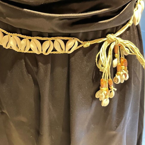 Summer belt with shells new, beige adjustable