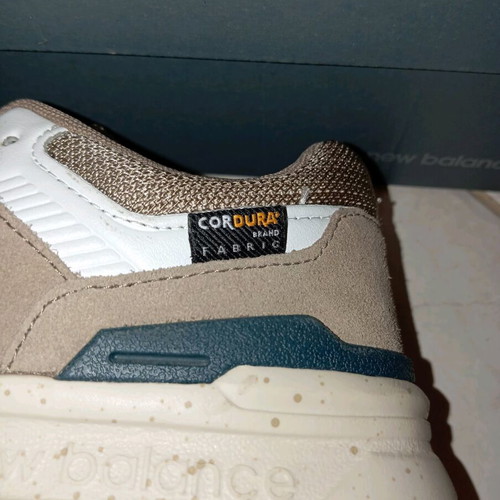 New Balance 997H women's athletic shoes like new, size 37